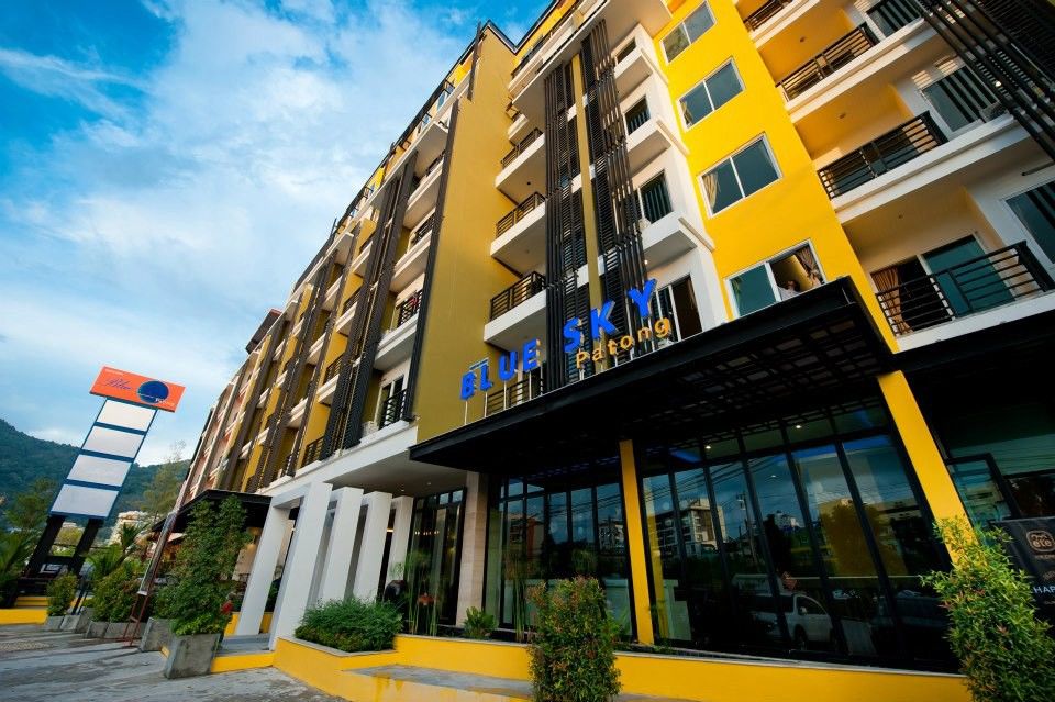 Blue Sky Patong Hotel Exterior foto