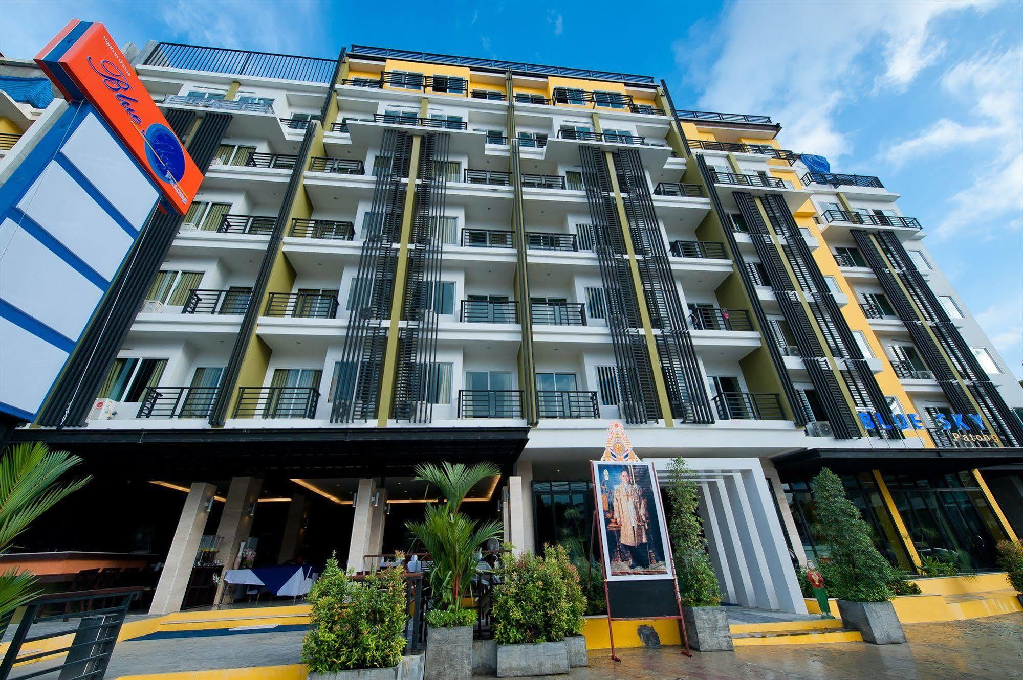 Blue Sky Patong Hotel Exterior foto