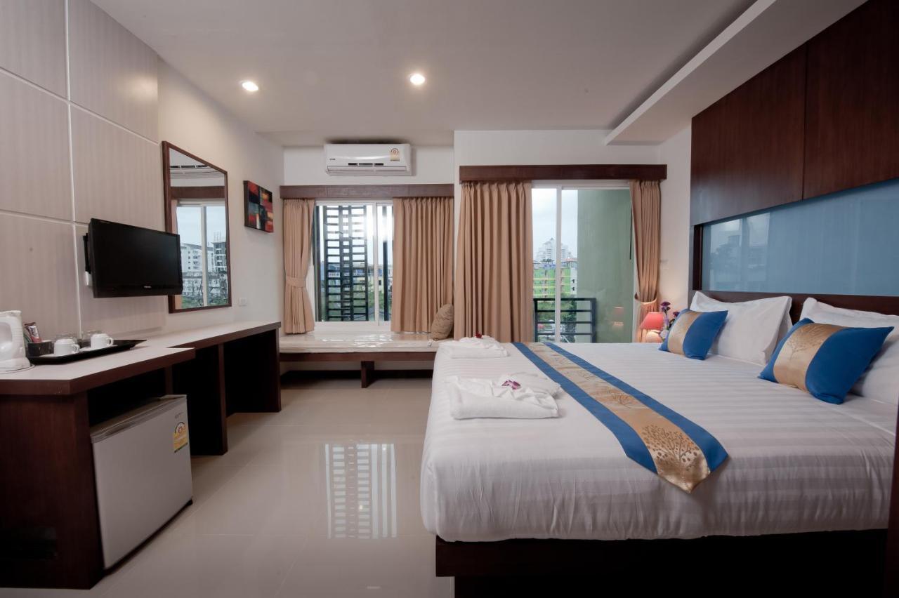 Blue Sky Patong Hotel Cameră foto