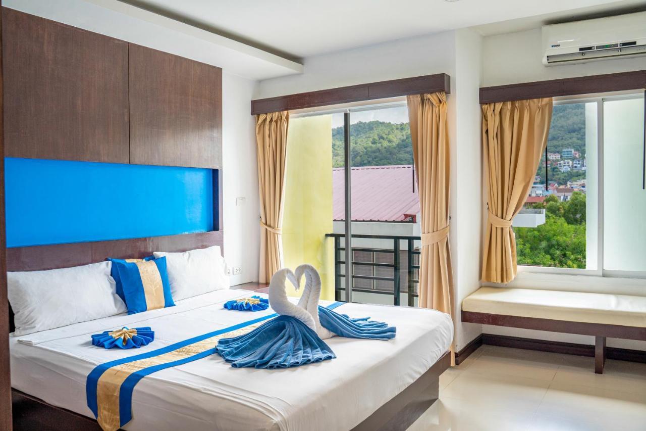Blue Sky Patong Hotel Exterior foto